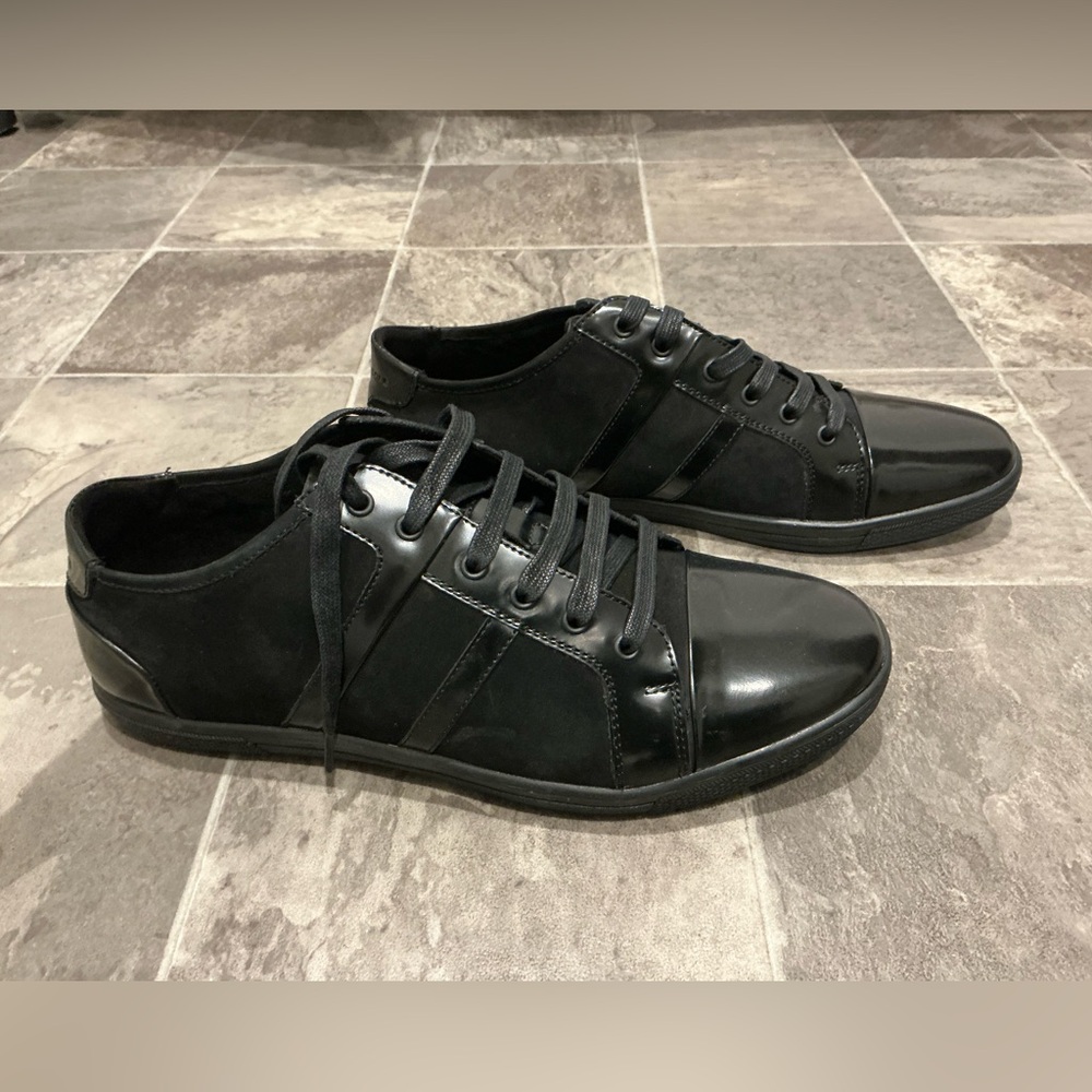 Kenneth Cole Black Leather Shoes